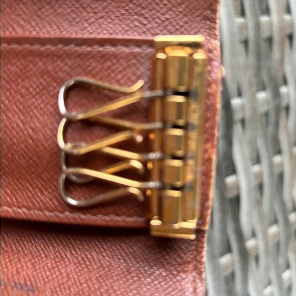 Louis Vuitton Monogram 4 Key Holder